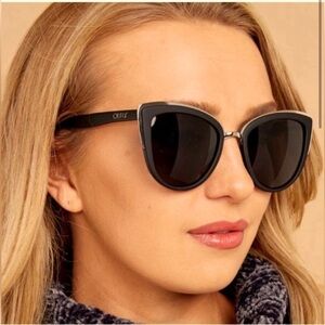Quay “My Girl 126” Sunglasses